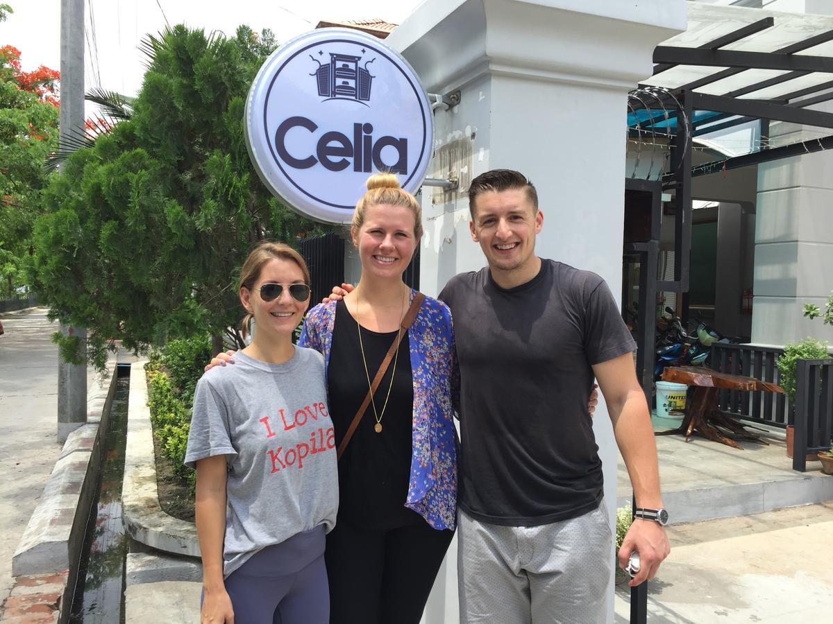Celia Hostel Mandalay Bagian luar foto